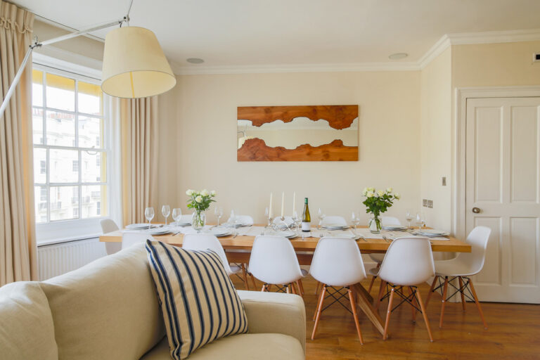 Sea View Maisonette Dining Area